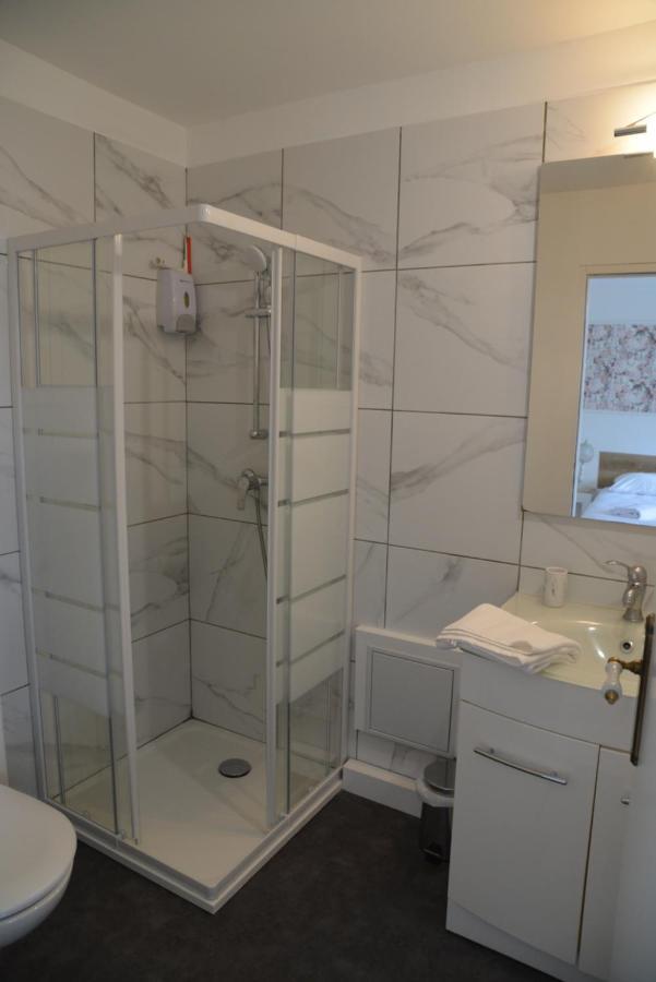 Dnj Appart Hotel Meung-sur-Loire Esterno foto
